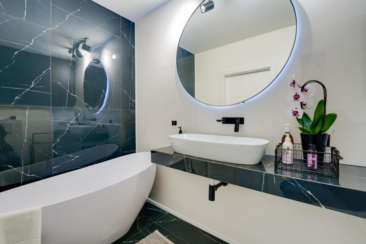 Apartament Deluxe Black Orchid Baltic Concept Dzwirzyno Dźwirzyno Exterior foto