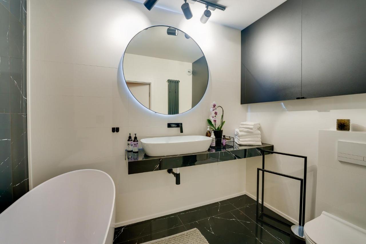 Apartament Deluxe Black Orchid Baltic Concept Dzwirzyno Dźwirzyno Exterior foto